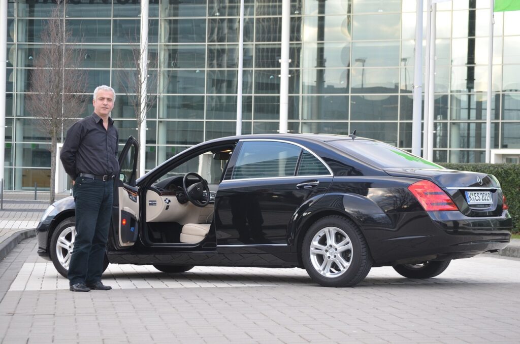 a black limo