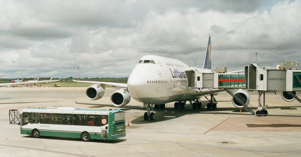 Airport Bus to Newark