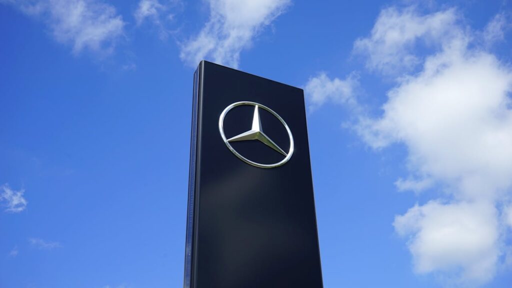 nyc mercedes car service